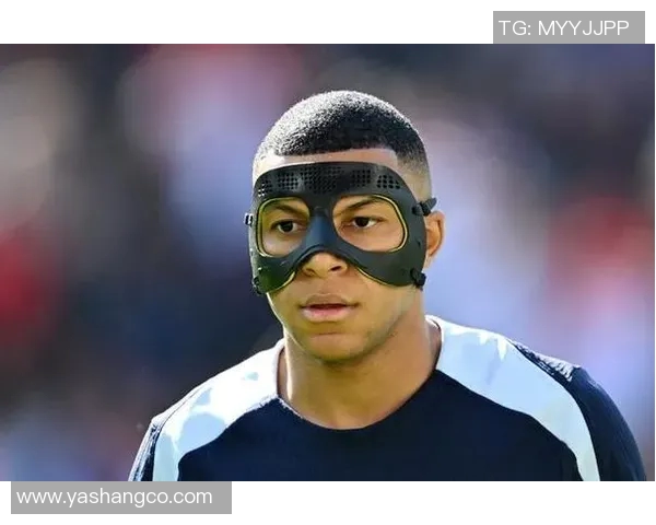 黑人足球明星面具形象探秘展现运动与文化的完美结合